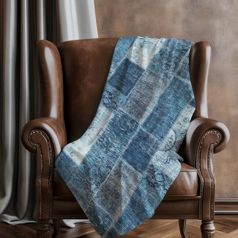 Premium Machine Washable Vintage Patchwork Sherpa Throw Blanket