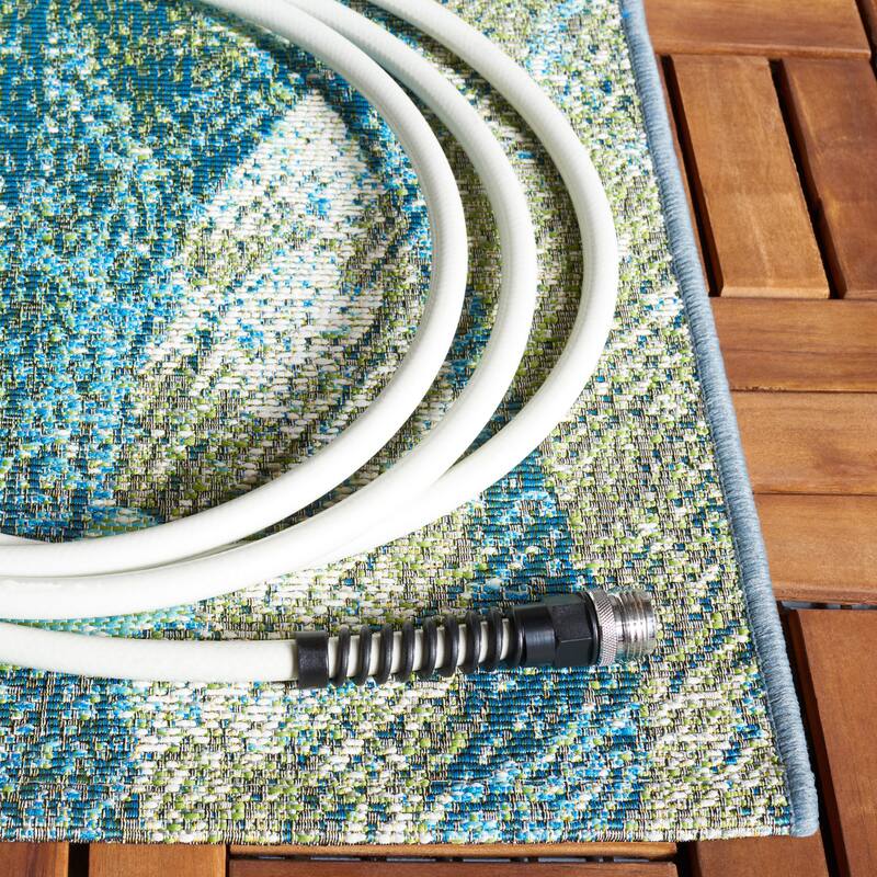 SAFAVIEH Barbados Didem Tropical Botanical Waterproof Patio Backyard Rug