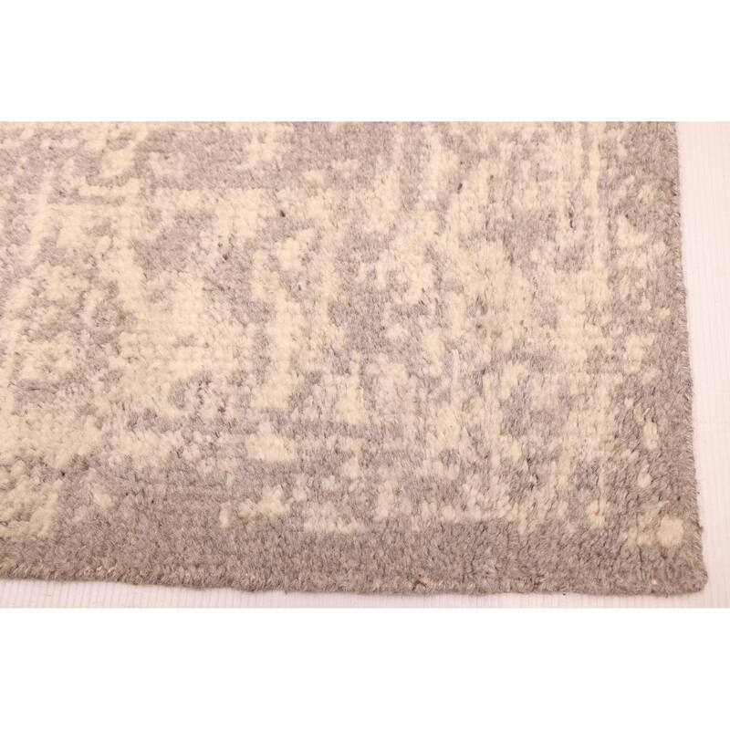 ECARPETGALLERY Hand-knotted Elysian Ivory Wool Rug - 6'0 x 8'11