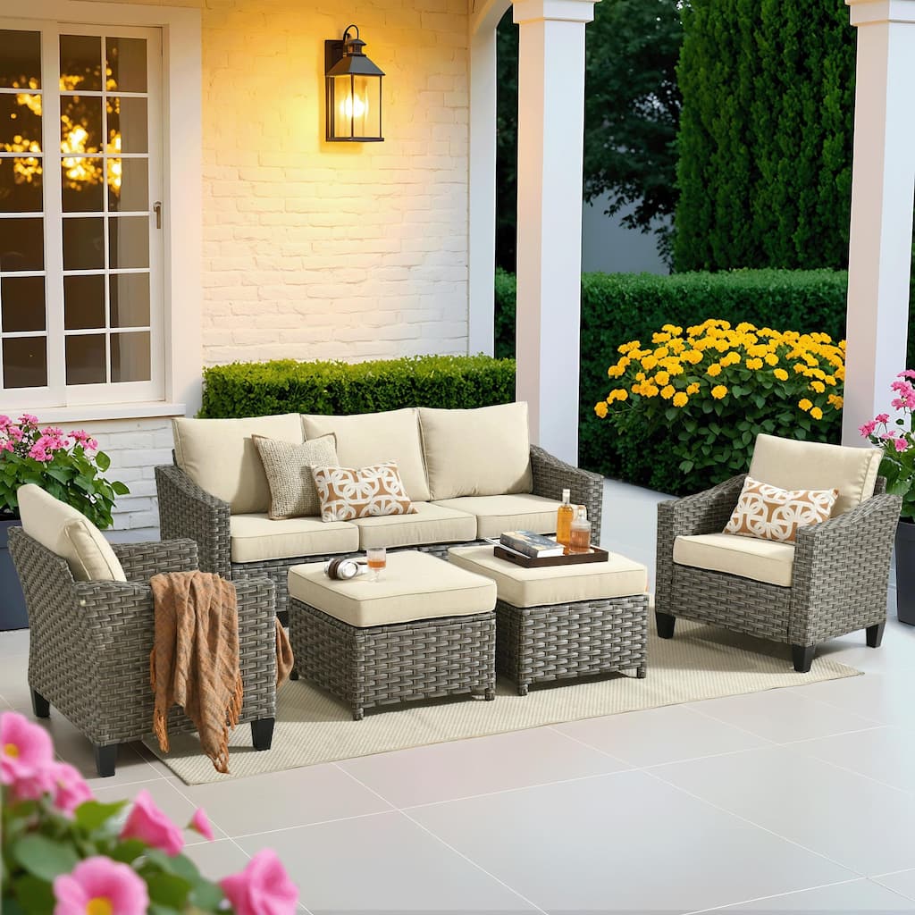 ​​OVIOS 5-Piece Outdoor Wicker Set With Ottoman