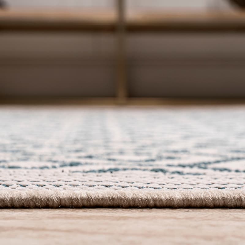 JONATHAN Y Aveiro Diamond Trellis Indoor/Outdoor Area Rug