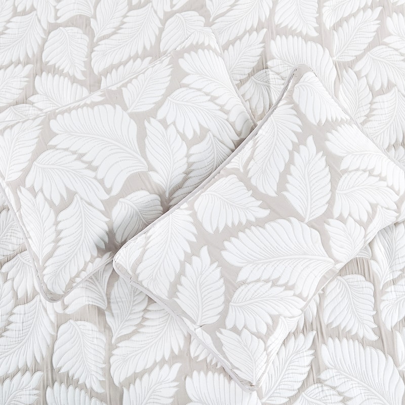 Home Soft Things 3 Piece Matelasse Jacquard Bedcover Set
