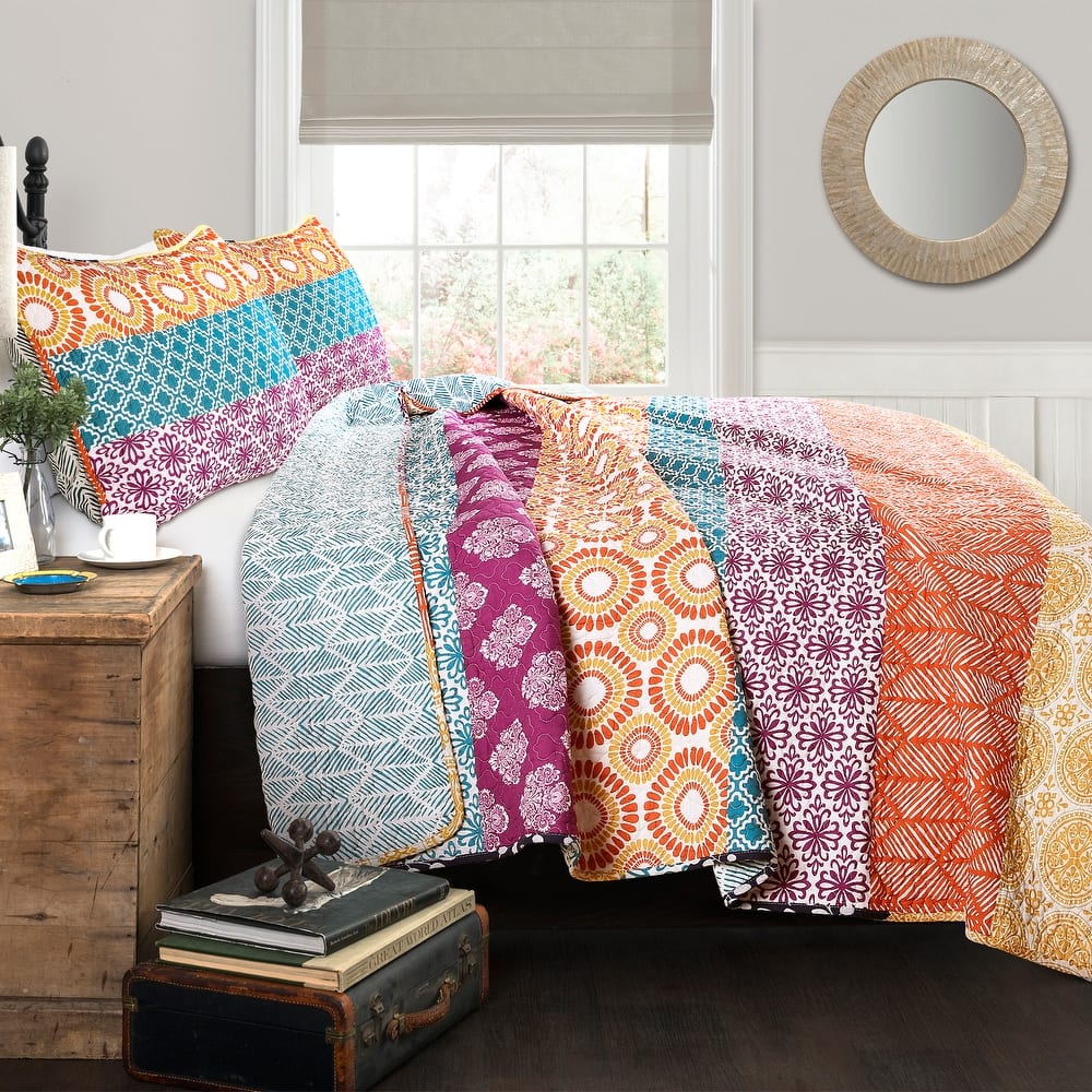 The Curated Nomad La Boheme 3-piece Striped Patterned Quilt Set