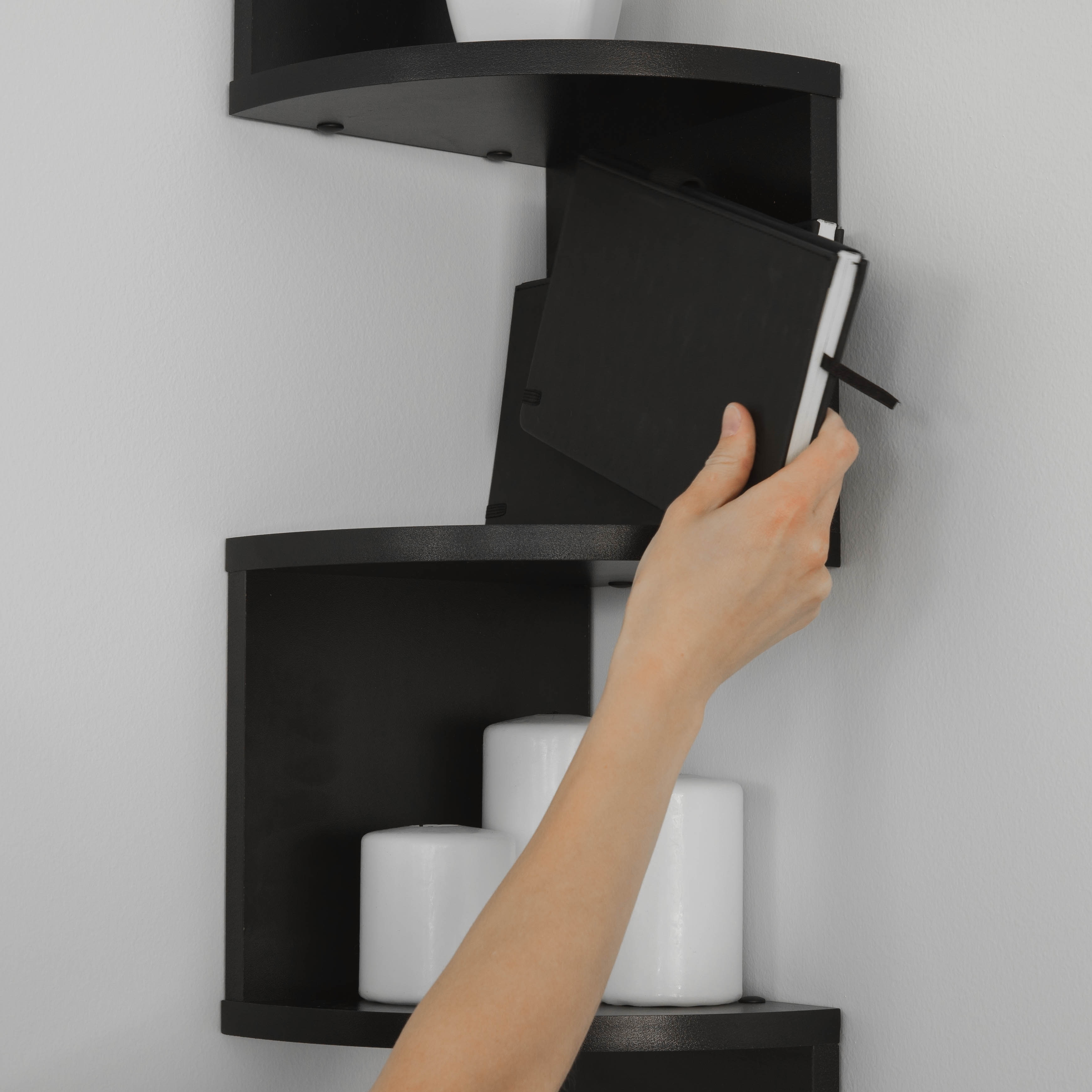 Danya b large corner on sale wall mount shelf xf11035