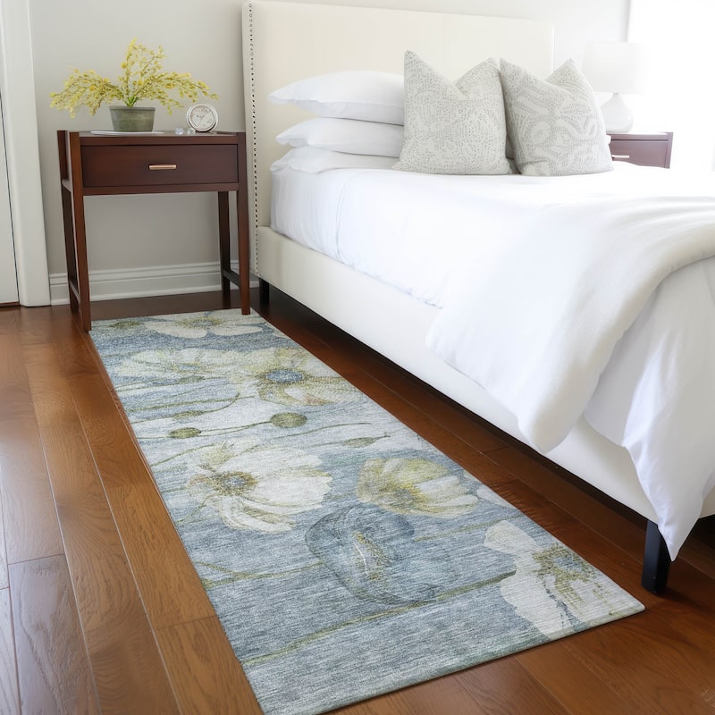 Machine Washable Indoor/ Outdoor Chantille Modern Floral Rug - Blue - 2'3" x 7'6"