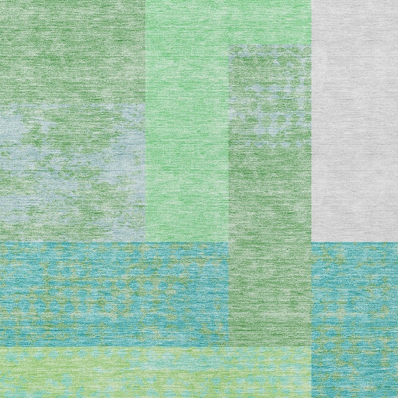 HomeRoots Geometric Transitional Rectangle Outdoor Rug