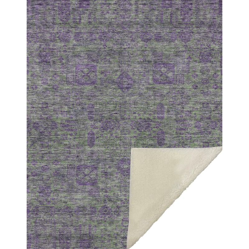 Premium Machine Washable Persian Panel Sherpa Throw Blanket