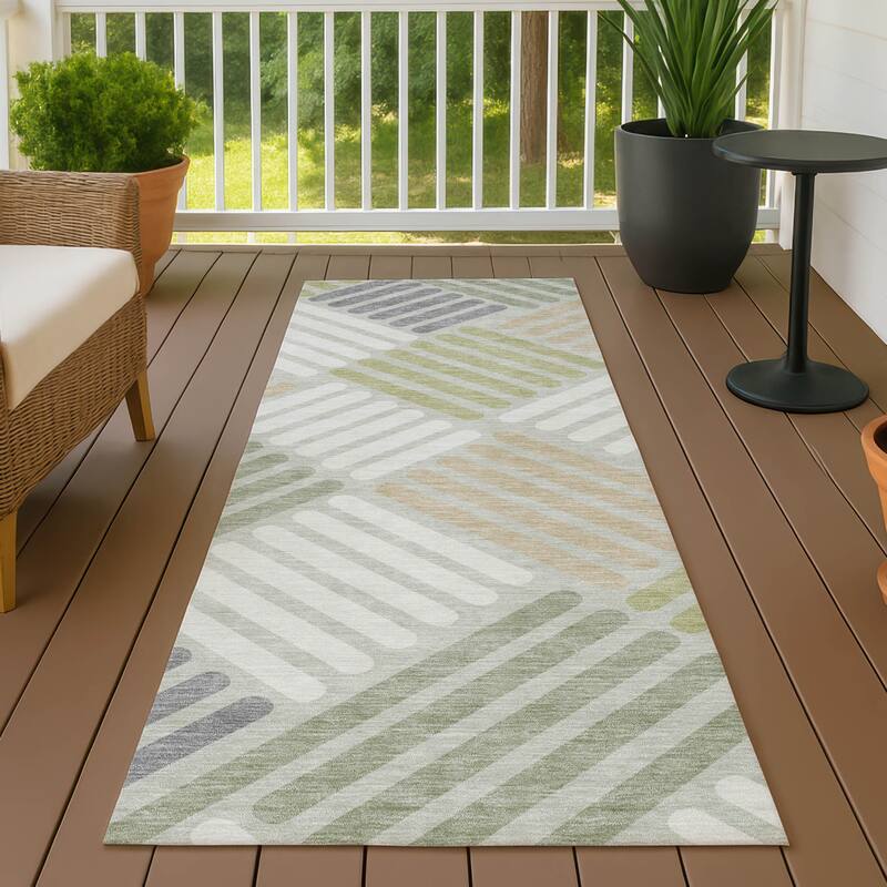 Machine Washable Indoor/ Outdoor Modern Weave Chantille Rug - Aloe - 2'3" x 7'6"
