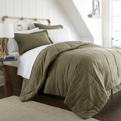 Soft Essentials 8-piece Bed-in-a-Bag