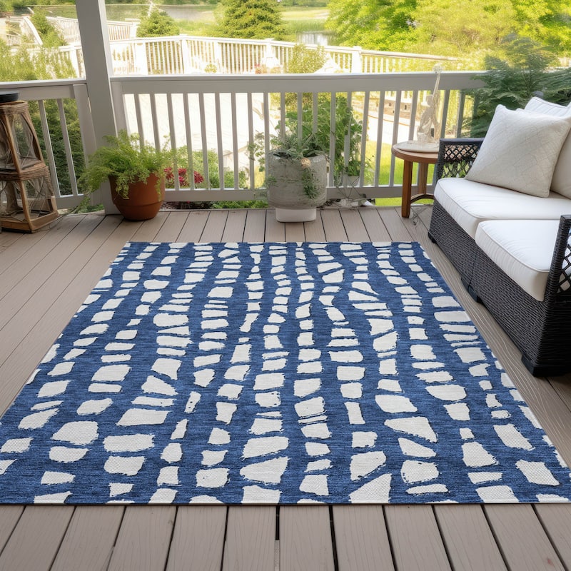 Machine Washable Indoor/ Outdoor Chantille Modern Abstract Rug - Navy - 2'6" x 3'10"