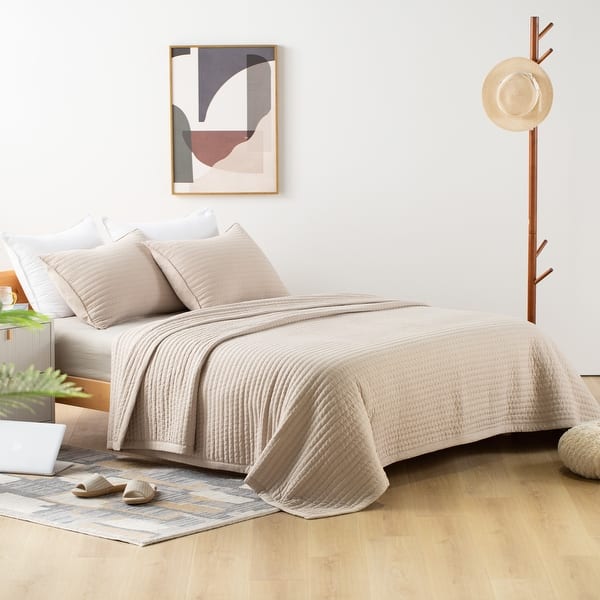KASENTEX Quilt Set Soft Bedspread - Light Weight, Stone Washed, Down Alternative Fill, Machine Washable - Camel - King
