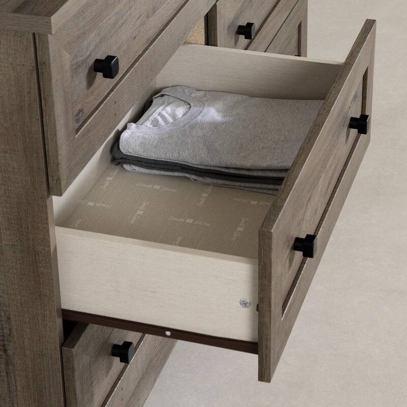 South Shore Hazen Dresser