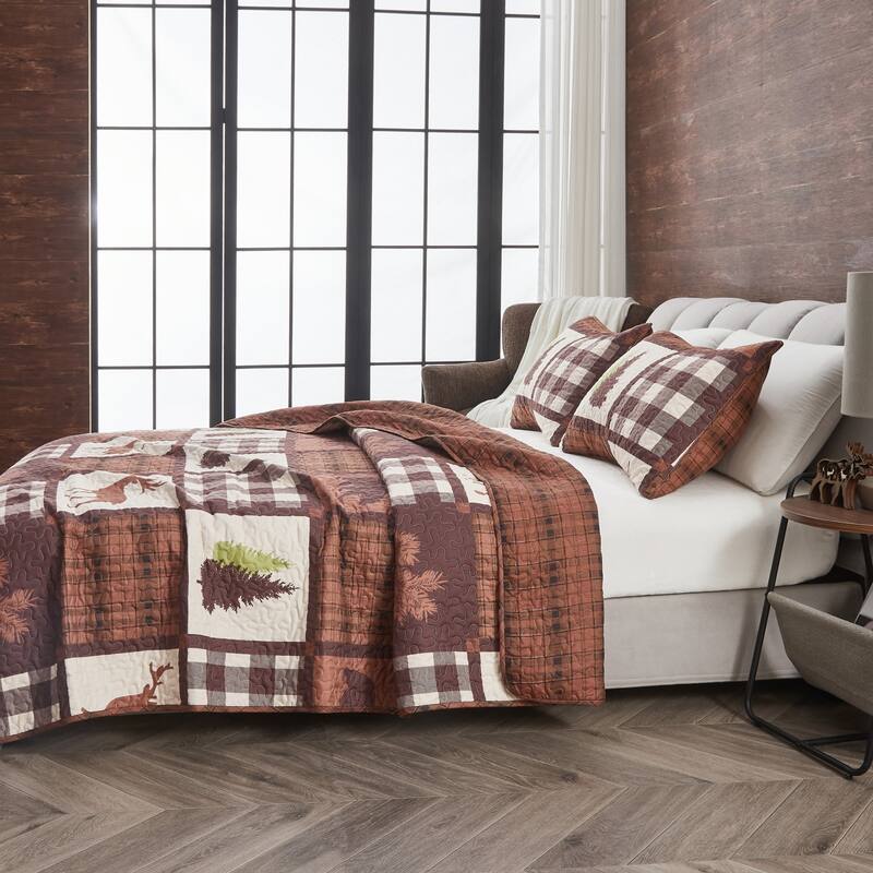 Linery & Co. Rustic Lodge All-Season Quilt Set