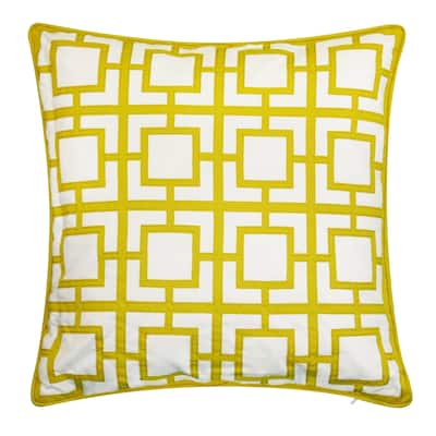 Edie At Home Modern Links Applique Indoor & Outdoor Decorative Pillow, Citron