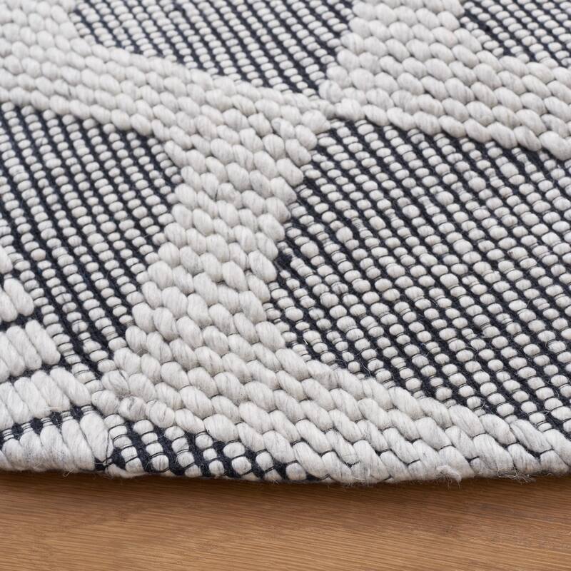 SAFAVIEH Handmade Vermont Terra Trellis Wool Rug