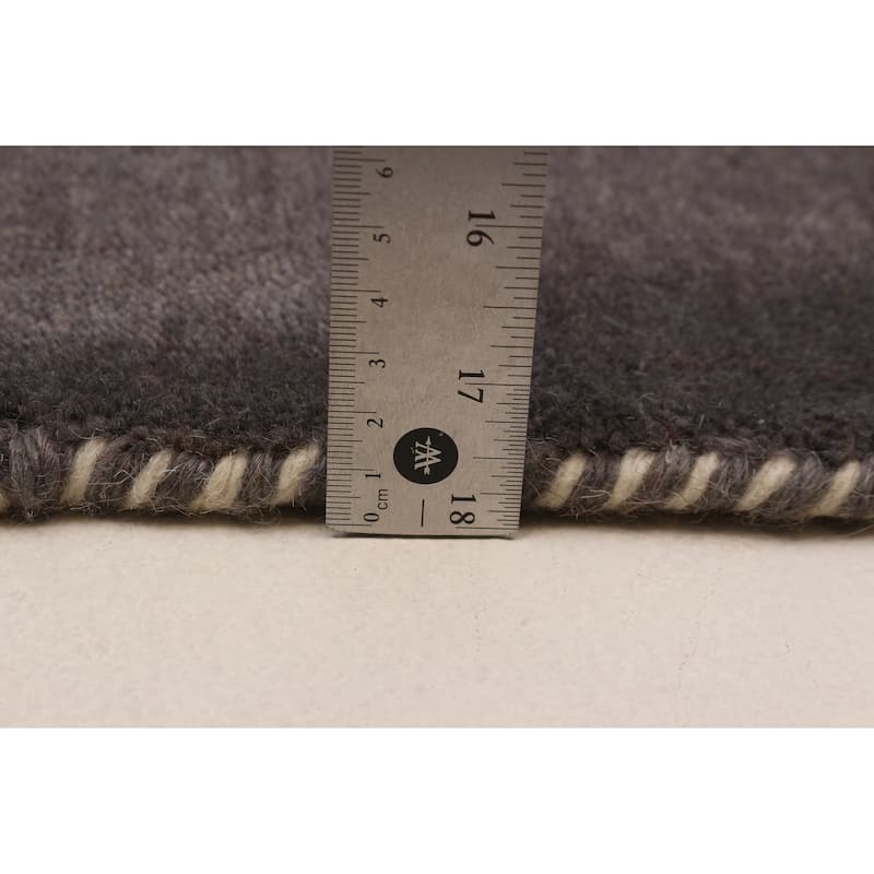 Kashkuli Gabbeh Grey Rug 7'9" x 11'0" - 7'9 x 11'0