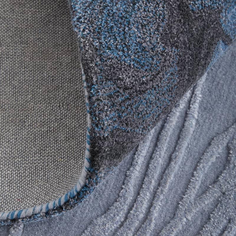 HomeRoots Abstract Coastal Rectangle Area Rug