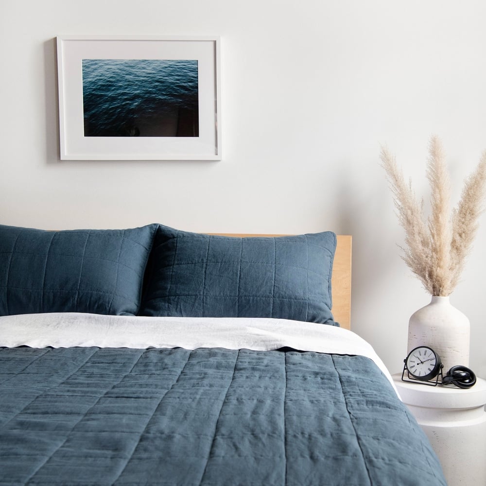 French Linen Box Stitch Quilt & Sham Set by BOKSER HOME