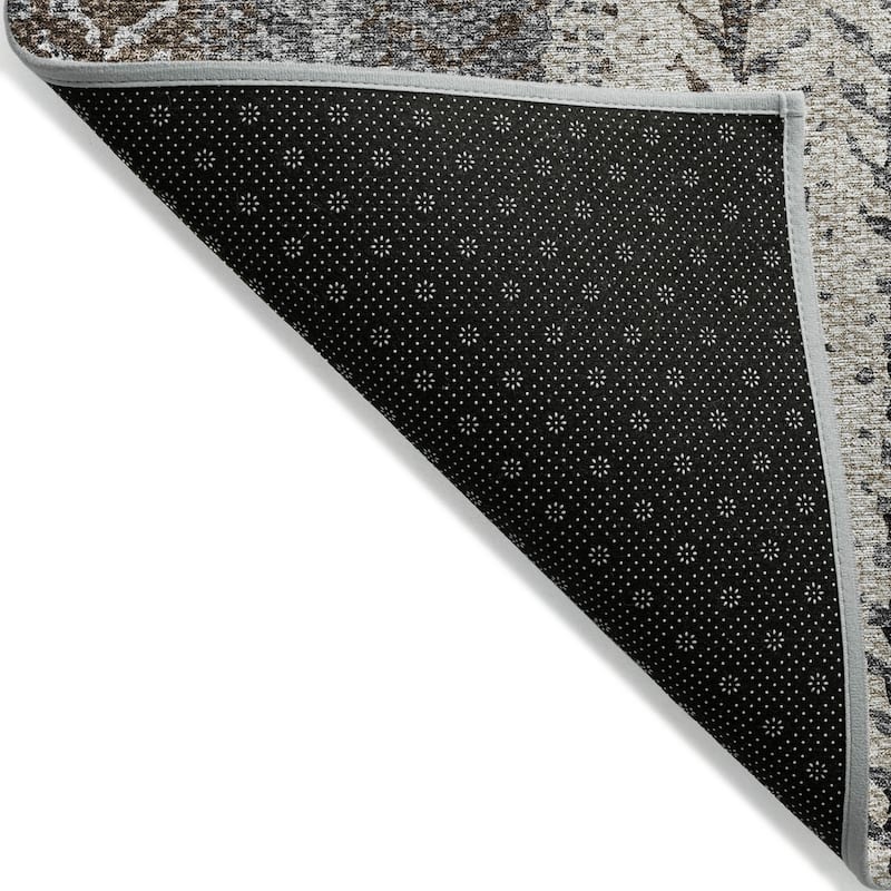 HomeRoots Botanical Leaves Transitional Rectangle Outdoor Rug