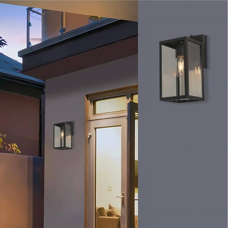 Black Waterproof Dusk to Dawn Sensor Outdoor Wall Light
