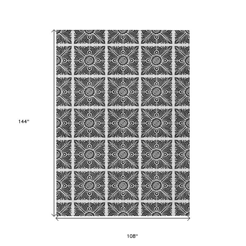 HomeRoots Medallion Transitional Rectangle Outdoor Rug