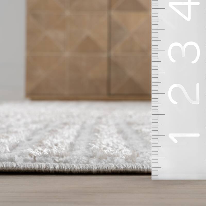 Nuloom Xoey Modern Geometric Area Rug