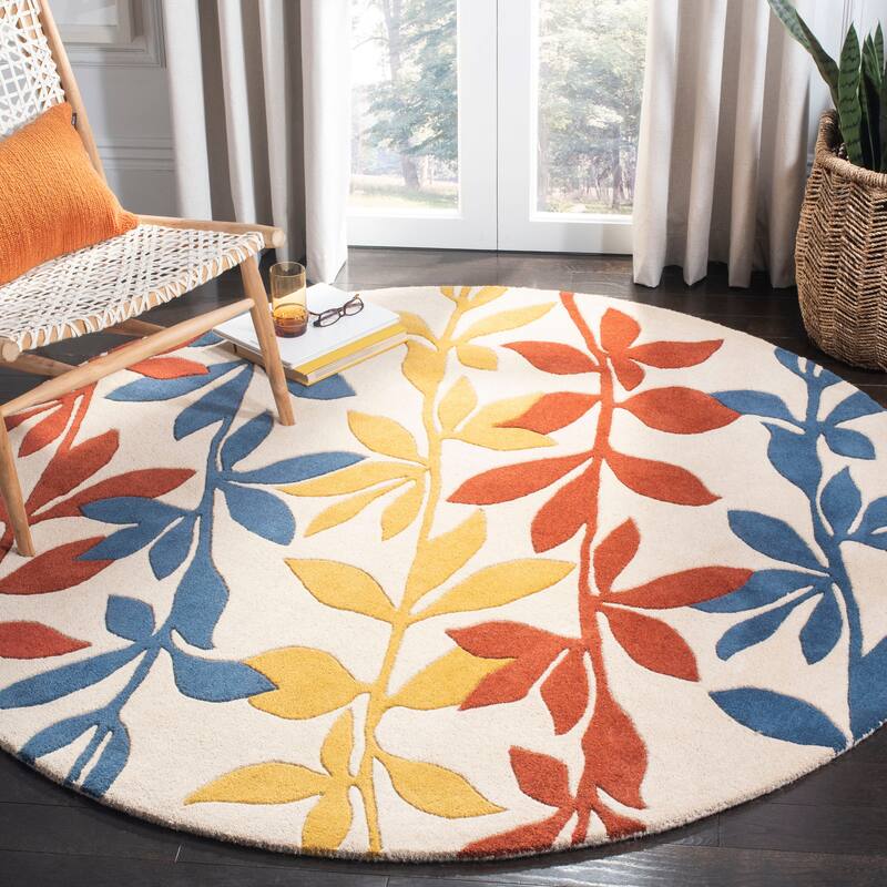 SAFAVIEH Handmade Soho Shaina N.Z. Wool Rug - 6' Round - Beige/Multi