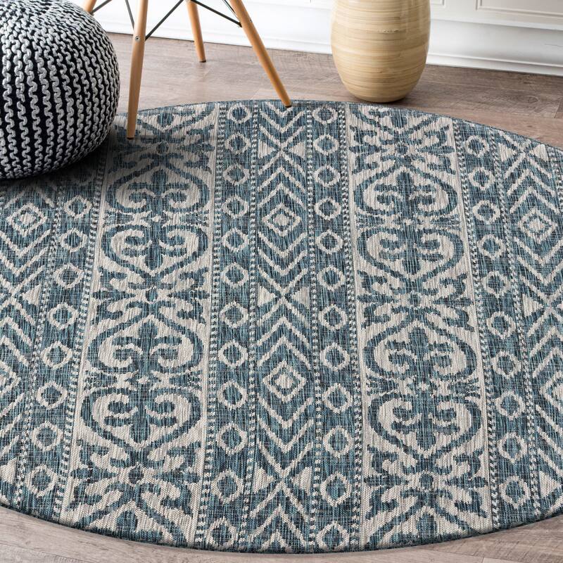 Sevita Sadie Ikat Striped Durable Performance Indoor/Outdoor Area Rug