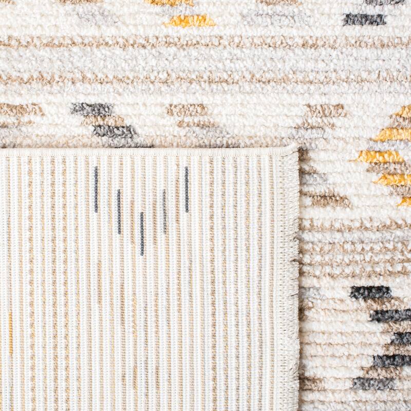 SAFAVIEH Sedona Liivia Boho Tribal Fringe Rug