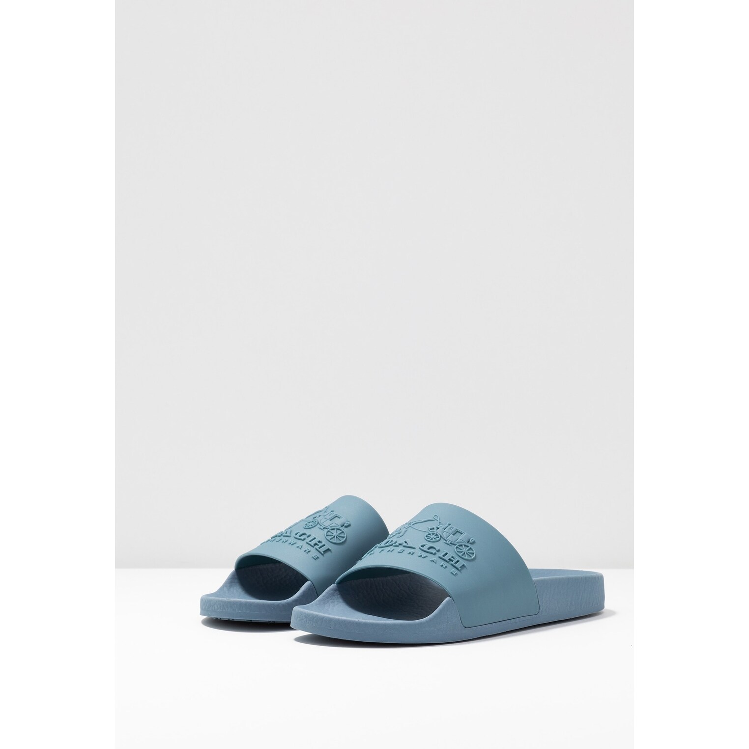 coach beach sandals