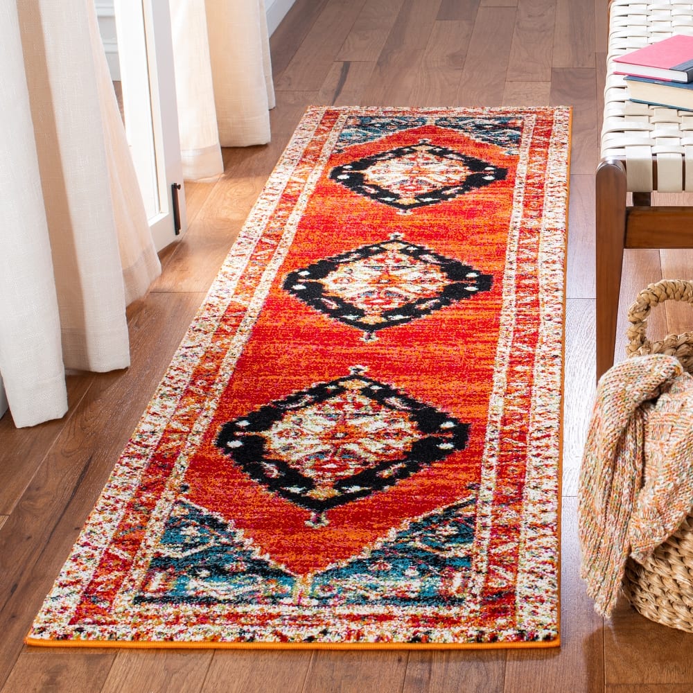 SAFAVIEH Vintage Hamadan Lucile Traditional Medallion Rug