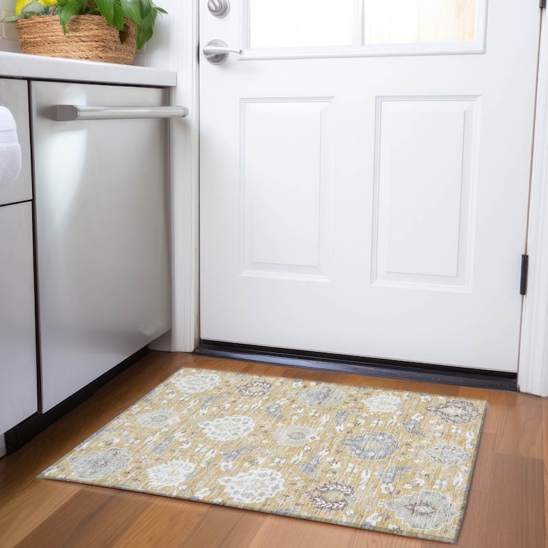 Premium Washable Super Soft Traditional Majestic Mayfield Rug - Gold - 1'8" x 2'6"