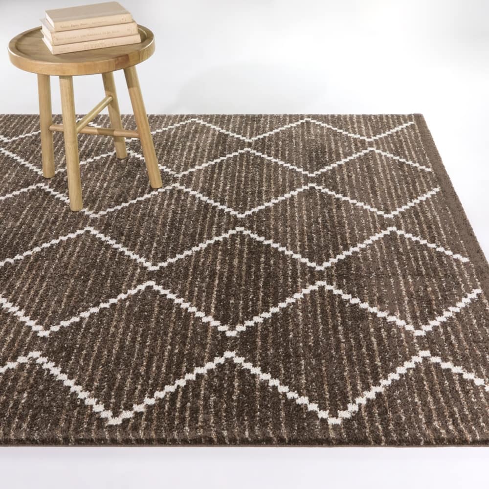 Oscar Modern Geometric Chevron Area Rug