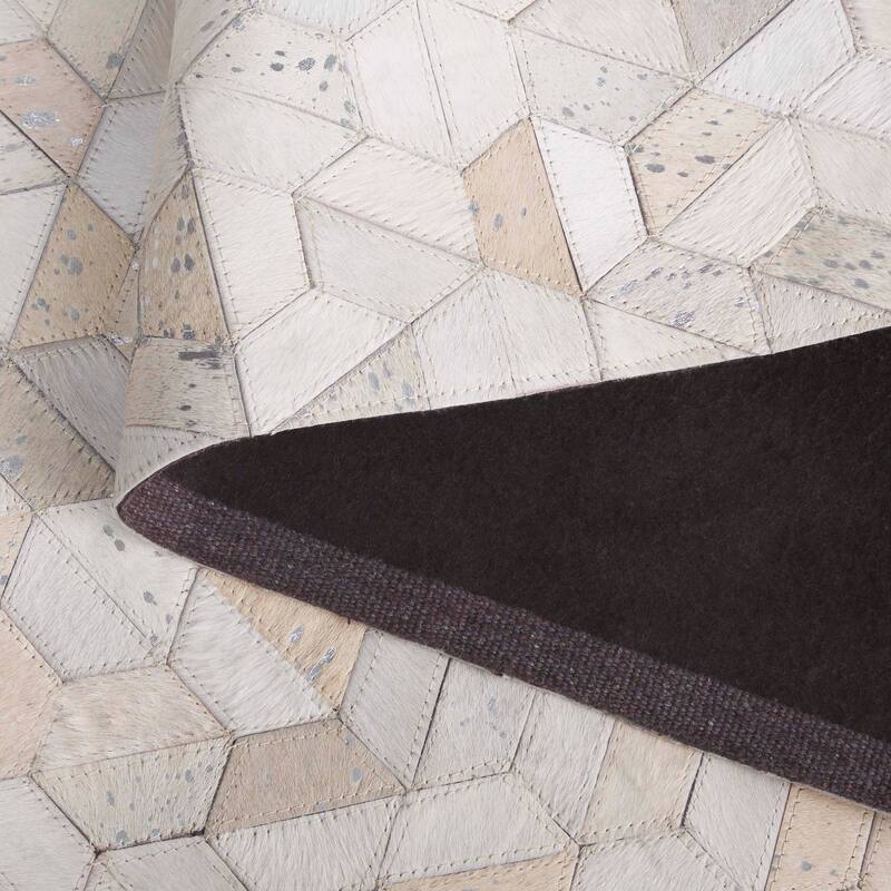 SAFAVIEH Hand-Woven Studio Leather Miludia Modern & Contemporary Leather Rug - 2'3" x 7' Runner