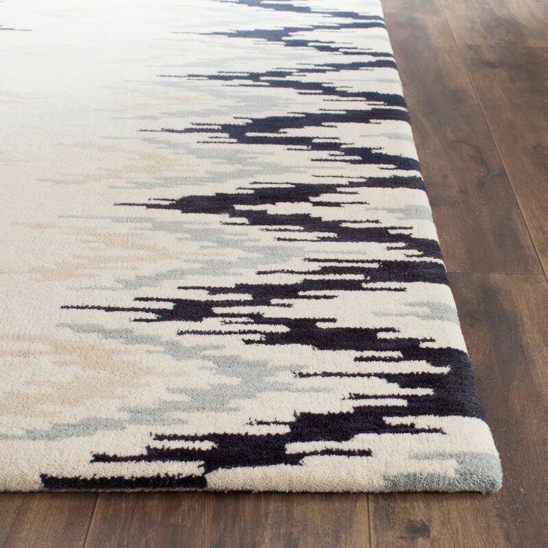 SAFAVIEH Handmade Soho Ashlyn Boho Western N.Z. Wool/ Viscose