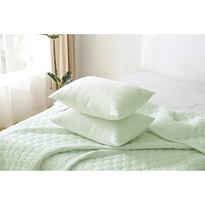 Better Style Home Microfiber Honeycomb Quilt Sets