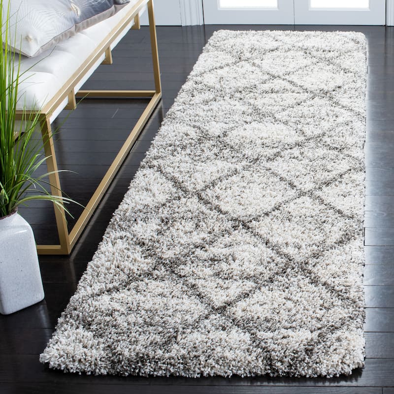 SAFAVIEH Hudson Shag Estella Diamond Trellis 2-inch Thick Rug