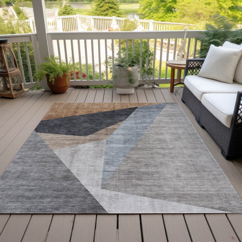 Machine Washable Indoor/ Outdoor Chantille Modern Prism Rug
