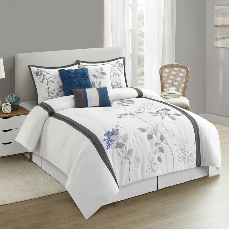 Nanshing Tracy 7-Piece Minimalist Botanical Comforter Set