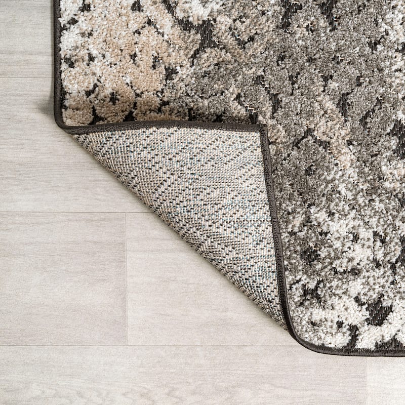 JONATHAN Y Loom High-Low Two-Tone Monstera Leaf Area Rug