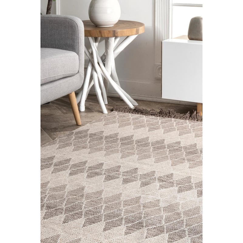 Nuloom Geometric Katelyn Ombre Trellis Area Rug