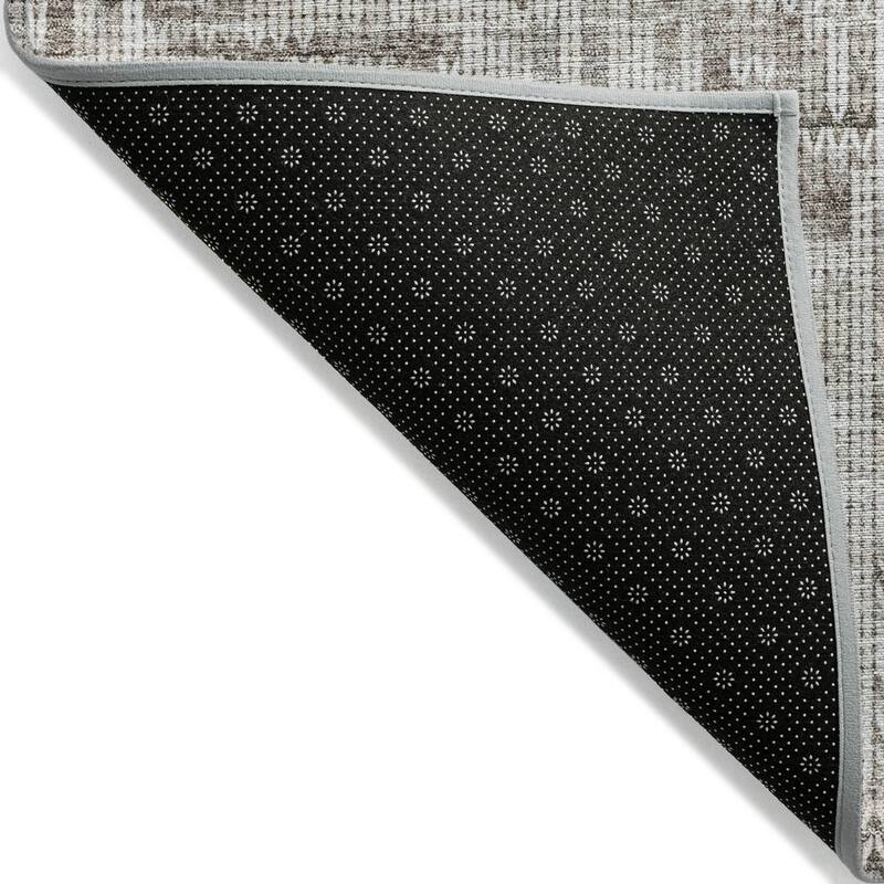 Machine Washable Indoor/Outdoor Modern Crosshatch Chantille Rug