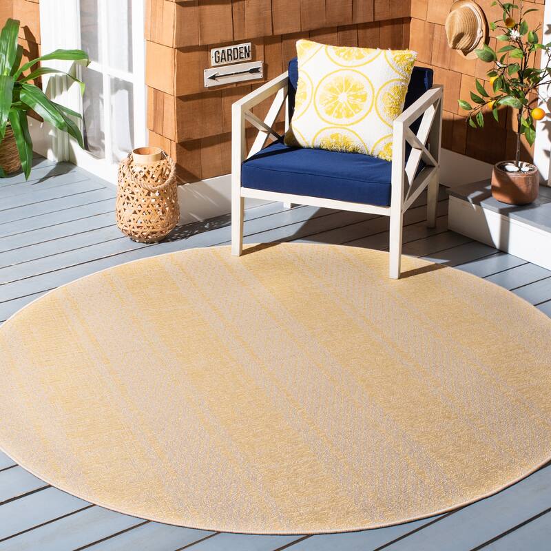 SAFAVIEH Courtyard Nadya Indoor/ Outdoor Waterproof Patio Backyard Rug - 6'7" Round - Beige/Gold