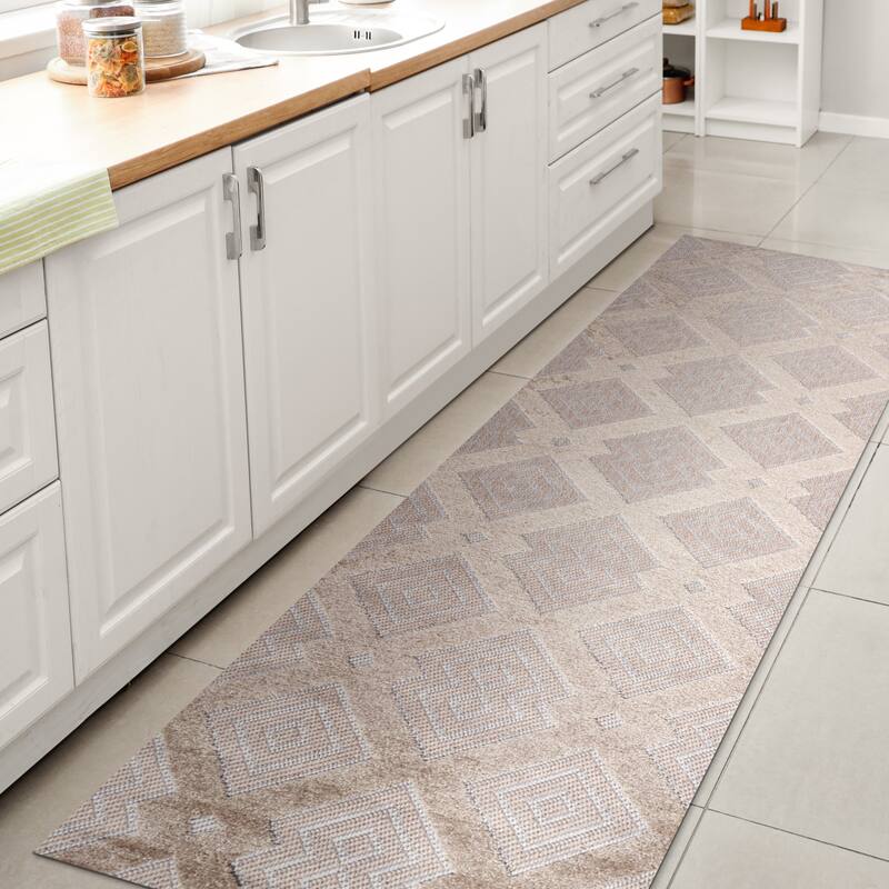JONATHAN Y Haze High-Low Pile Ogee Trellis Tone-on-Tone Indoor/Outdoor Area Rug
