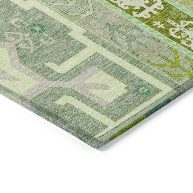 Machine Washable Indoor/ Outdoor Boho Tribal Chantille Rug
