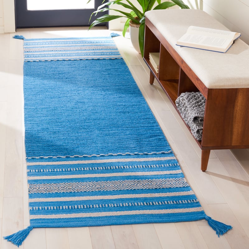 SAFAVIEH Handmade Montauk Carisbrooke Boho Stripe Cotton Flatweave Rug - 5' x 8' - Blue/Grey