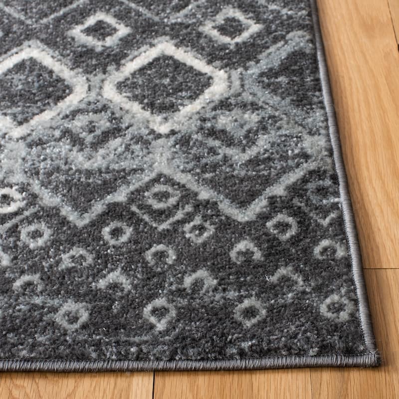 SAFAVIEH Amsterdam Iskra Moroccan Boho Rug