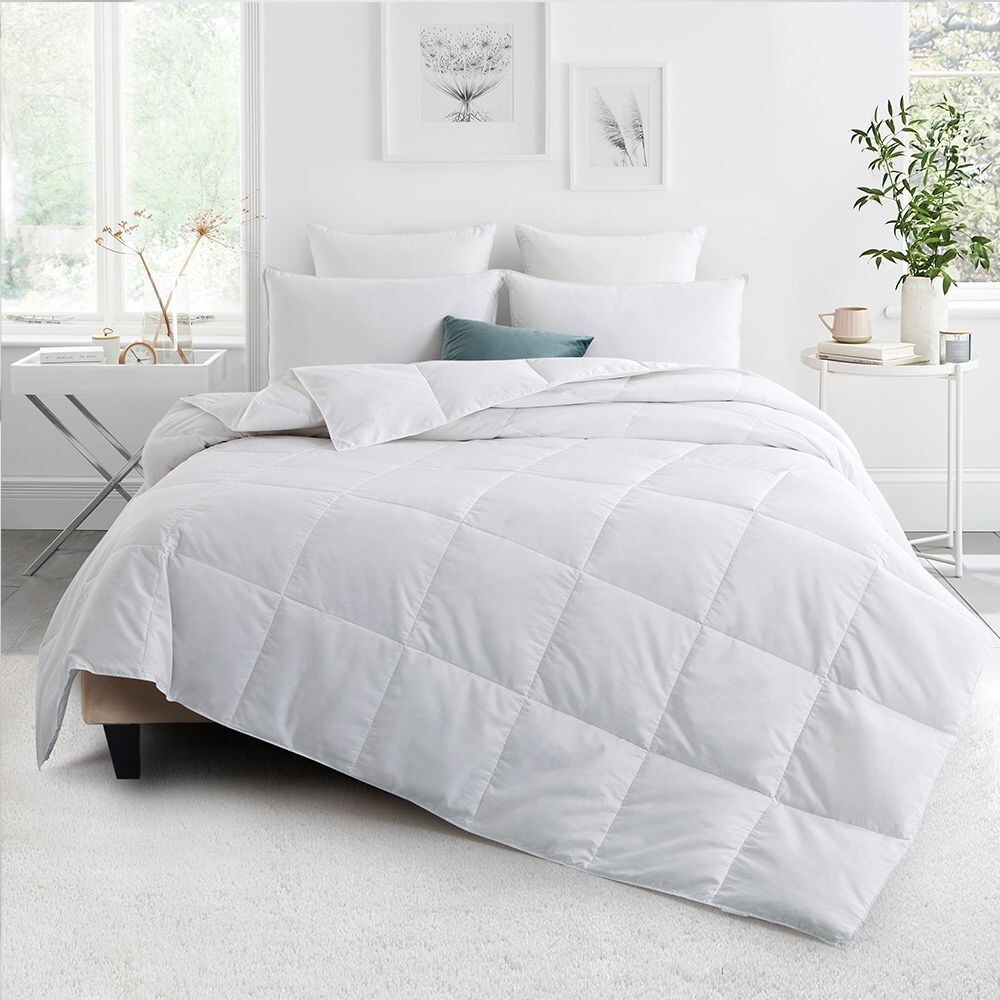 Shop Ultra Lightweight Down Comforter Overstock 32205282