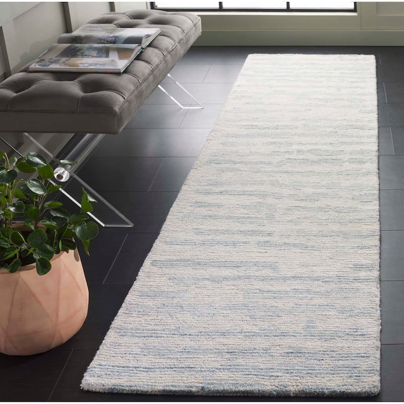SAFAVIEH Handmade Ebony Anastasiya Modern & Contemporary Wool Rug