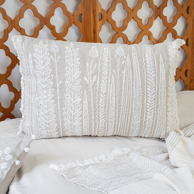 Sevita Hand-Woven Natural/Cream Floral Linen Throw Pillow, 16" x 24"